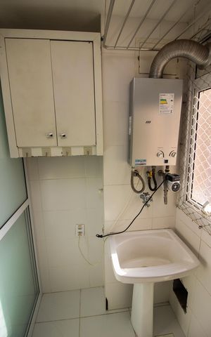 Apartamento à venda com 69m², 3 quartos e 2 vagas Apartamento à venda com 69m², 3 quartos e 2 vagasÁrea de Serviço