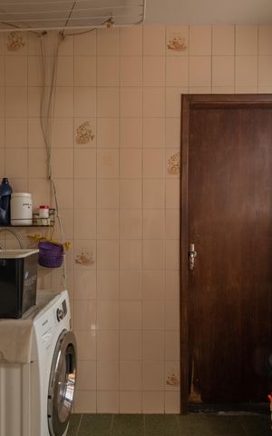 Casa à venda com 313m², 4 quartos e 2 vagas Casa à venda com 313m², 4 quartos e 2 vagasÁrea de Serviço