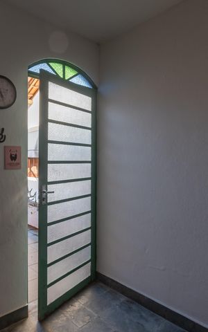 Casa à venda com 313m², 4 quartos e 2 vagas Casa à venda com 313m², 4 quartos e 2 vagasQuarto 3