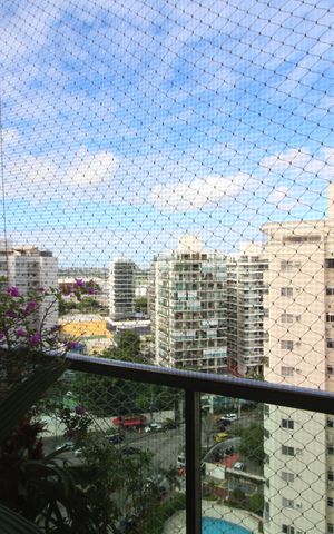 Apartamento à venda com 127m², 2 quartos e 2 vagasQuarto 2 - Vista