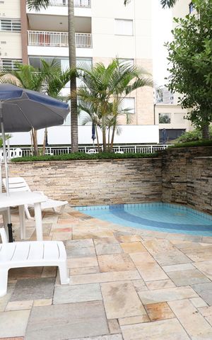 Apartamento à venda com 61m², 2 quartos e 1 vagaÁrea comum - Piscina