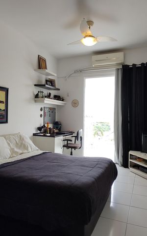 Apartamento à venda com 225m², 3 quartos e 2 vagas Apartamento à venda com 225m², 3 quartos e 2 vagasQuarto 1 - Suíte