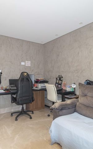 Casa de condomínio à venda com 180m², 3 quartos e 2 vagas Casa de condomínio à venda com 180m², 3 quartos e 2 vagasSuíte 3