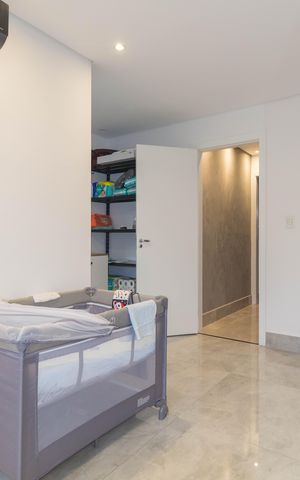 Casa de condomínio à venda com 180m², 3 quartos e 2 vagas Casa de condomínio à venda com 180m², 3 quartos e 2 vagasSuíte 1