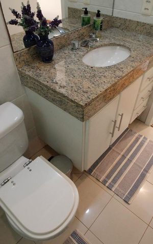 Apartamento à venda com 167m², 3 quartos e 3 vagas Apartamento à venda com 167m², 3 quartos e 3 vagasBanheiro da Suíte 1