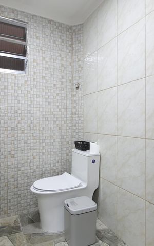 Casa à venda com 150m², 4 quartos e 2 vagas Casa à venda com 150m², 4 quartos e 2 vagasBanheiro 2
