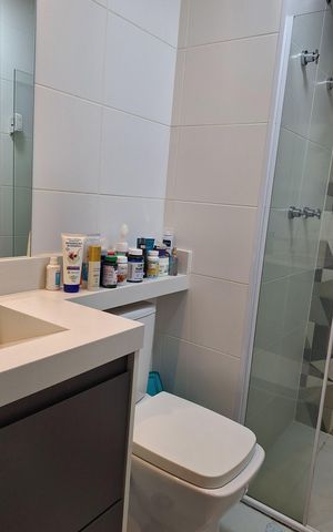 Apartamento para alugar com 89m², 3 quartos e 1 vaga Apartamento para alugar com 89m², 3 quartos e 1 vagaBanheiro da Suíte