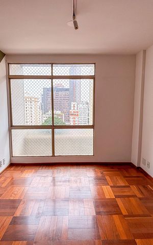 Apartamento para alugar com 117m², 3 quartos e 1 vaga Apartamento para alugar com 117m², 3 quartos e 1 vagaSala