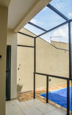 Casa à venda com 274m², 4 quartos e 4 vagas Casa à venda com 274m², 4 quartos e 4 vagasÁrea gourmet