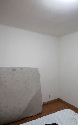 Casa à venda com 164m², 3 quartos e 8 vagasQuarto 2