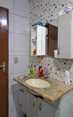 Casa à venda com 164m², 3 quartos e 8 vagasBanheiro