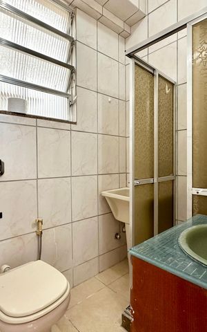Apartamento à venda com 42m², 1 quarto e sem vaga Apartamento à venda com 42m², 1 quarto e sem vagaBanheiro