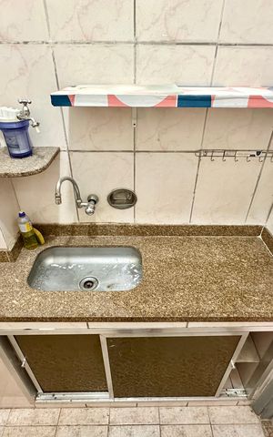Apartamento à venda com 42m², 1 quarto e sem vaga Apartamento à venda com 42m², 1 quarto e sem vagaCozinha e Área de Serviço