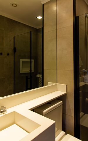 Apartamento à venda com 62m², 2 quartos e 2 vagas Apartamento à venda com 62m², 2 quartos e 2 vagasBanheiro
