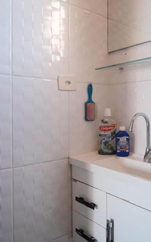 Casa de condomínio para alugar com 57m², 2 quartos e 1 vagaBanheiro
