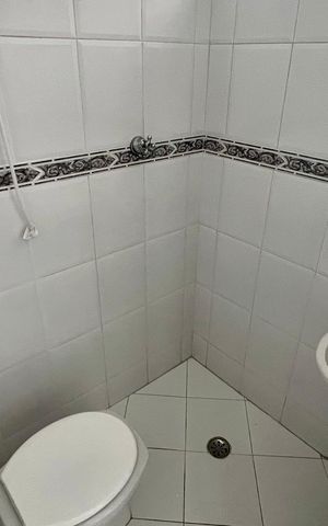 Apartamento para alugar com 120m², 2 quartos e 1 vaga Apartamento para alugar com 120m², 2 quartos e 1 vagaBanheiro de serviço