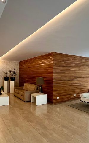 Apartamento para alugar com 120m², 2 quartos e 1 vaga Apartamento para alugar com 120m², 2 quartos e 1 vagaHall de entrada