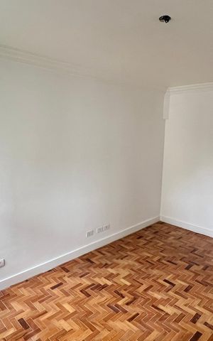Apartamento para alugar com 120m², 2 quartos e 1 vaga Apartamento para alugar com 120m², 2 quartos e 1 vagaSuíte