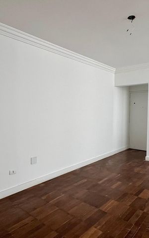 Apartamento para alugar com 120m², 2 quartos e 1 vaga Apartamento para alugar com 120m², 2 quartos e 1 vagaSala