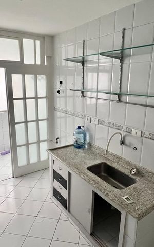 Apartamento para alugar com 120m², 2 quartos e 1 vaga Apartamento para alugar com 120m², 2 quartos e 1 vagaCozinha