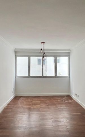 Apartamento para alugar com 120m², 2 quartos e 1 vaga Apartamento para alugar com 120m², 2 quartos e 1 vagaSala
