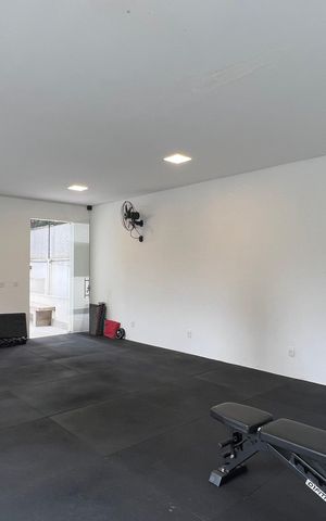 Apartamento para alugar com 120m², 2 quartos e 1 vaga Apartamento para alugar com 120m², 2 quartos e 1 vagaAcademia