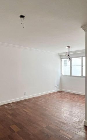 Apartamento para alugar com 120m², 2 quartos e 1 vaga Apartamento para alugar com 120m², 2 quartos e 1 vagaSala