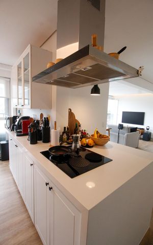 Apartamento à venda com 94m², 3 quartos e 2 vagasCozinha
