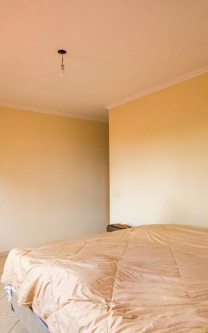 Casa à venda com 251m², 3 quartos e 4 vagas Casa à venda com 251m², 3 quartos e 4 vagasQuarto 1