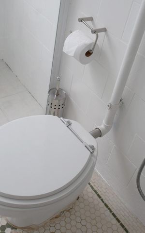 Apartamento para alugar com 72m², 2 quartos e sem vagaBanheiro