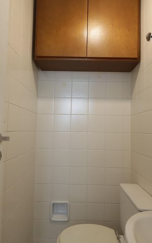 Apartamento à venda com 84m², 2 quartos e 2 vagasBanheiro de serviço
