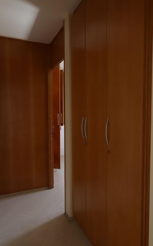 Apartamento à venda com 84m², 2 quartos e 2 vagasCorredor