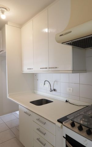 Apartamento à venda com 84m², 2 quartos e 2 vagasCozinha