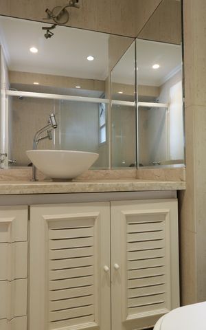 Apartamento à venda com 84m², 2 quartos e 2 vagasBanheiro