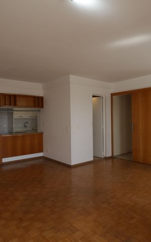 Apartamento à venda com 84m², 2 quartos e 2 vagasSala