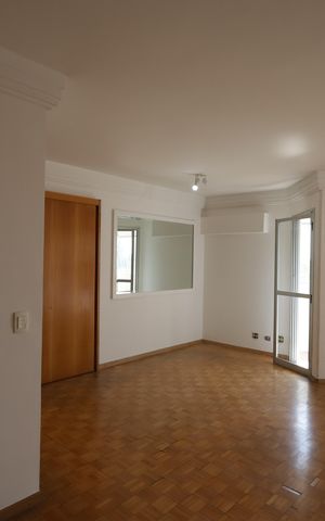 Apartamento à venda com 84m², 2 quartos e 2 vagasSala