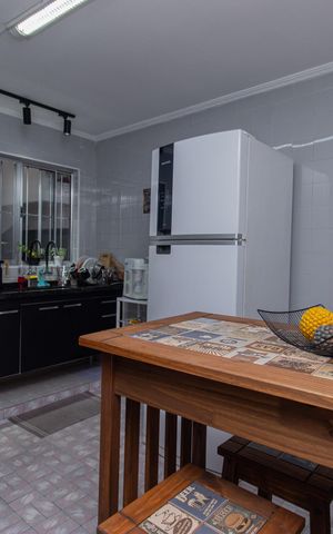 Casa à venda com 118m², 3 quartos e 1 vaga Casa à venda com 118m², 3 quartos e 1 vagaCozinha