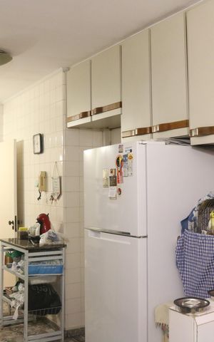 Apartamento à venda com 130m², 3 quartos e 1 vagaÁrea de Serviço