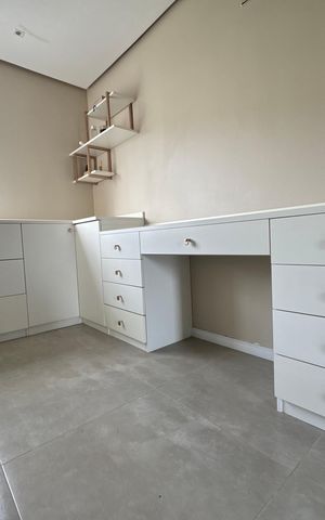 Casa à venda com 230m², 3 quartos e 2 vagas Casa à venda com 230m², 3 quartos e 2 vagasSuíte 1