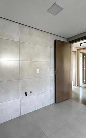 Casa à venda com 230m², 3 quartos e 2 vagas Casa à venda com 230m², 3 quartos e 2 vagasBanheiro da Suíte 1