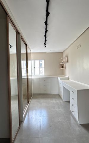 Casa à venda com 230m², 3 quartos e 2 vagas Casa à venda com 230m², 3 quartos e 2 vagasSuíte 1