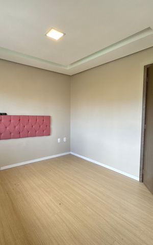 Casa à venda com 230m², 3 quartos e 2 vagas Casa à venda com 230m², 3 quartos e 2 vagasSuíte 1