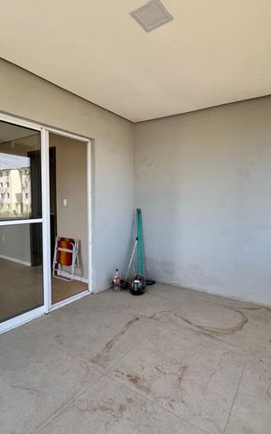 Casa à venda com 230m², 3 quartos e 2 vagas Casa à venda com 230m², 3 quartos e 2 vagasVaranda