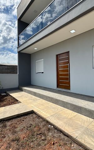 Casa à venda com 230m², 3 quartos e 2 vagas Casa à venda com 230m², 3 quartos e 2 vagasÁrea comum