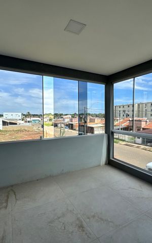 Casa à venda com 230m², 3 quartos e 2 vagas Casa à venda com 230m², 3 quartos e 2 vagasVaranda