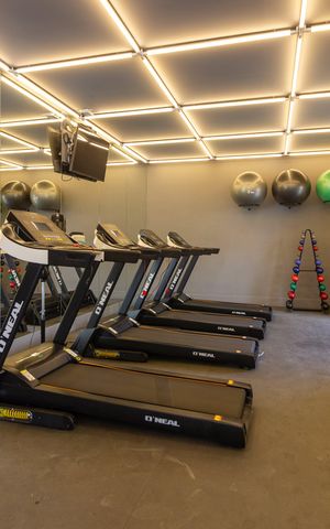 Studio para alugar com 27m², 1 quarto e sem vaga Studio para alugar com 27m², 1 quarto e sem vagaÁrea comum - Academia