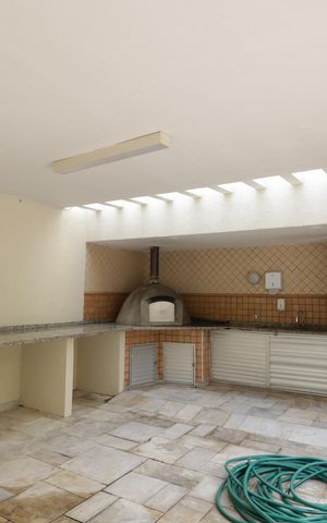 Apartamento à venda com 85m², 2 quartos e 2 vagasÁrea comum - Churrasqueira