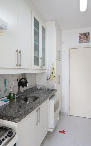 Apartamento à venda com 85m², 2 quartos e 2 vagasCozinha