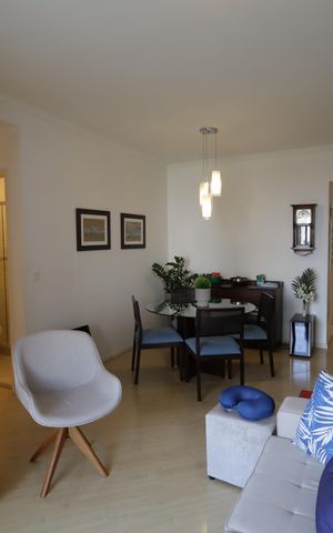 Apartamento à venda com 85m², 2 quartos e 2 vagasSala