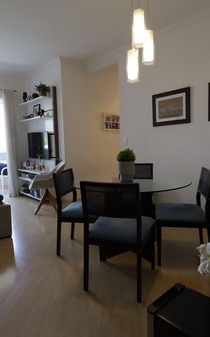 Apartamento à venda com 85m², 2 quartos e 2 vagasSala